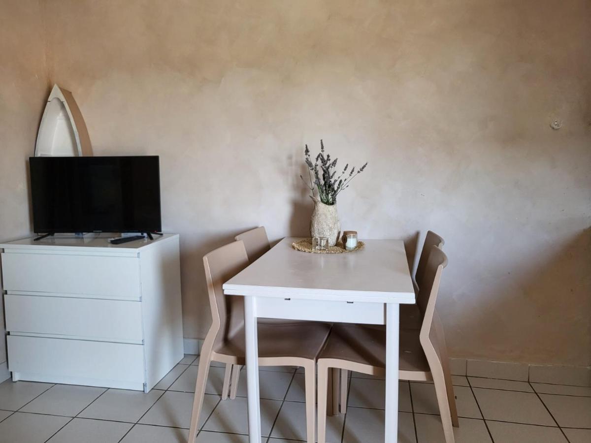 Apartments Grgic Нивице Экстерьер фото